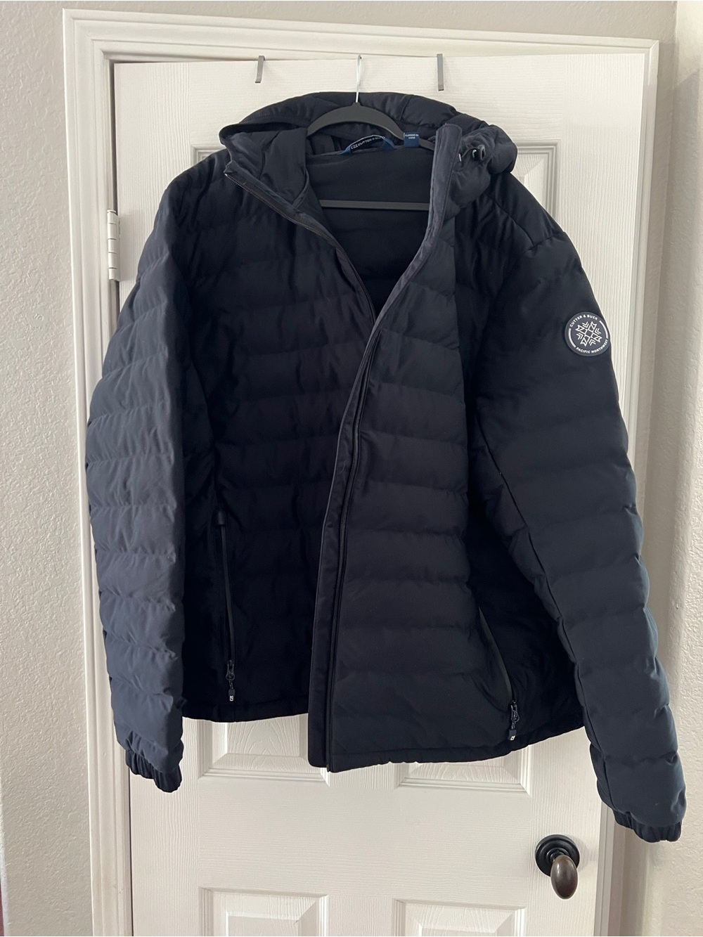 Cutter & Buck Men's Navy Quilted Hooded Puffer Jacket